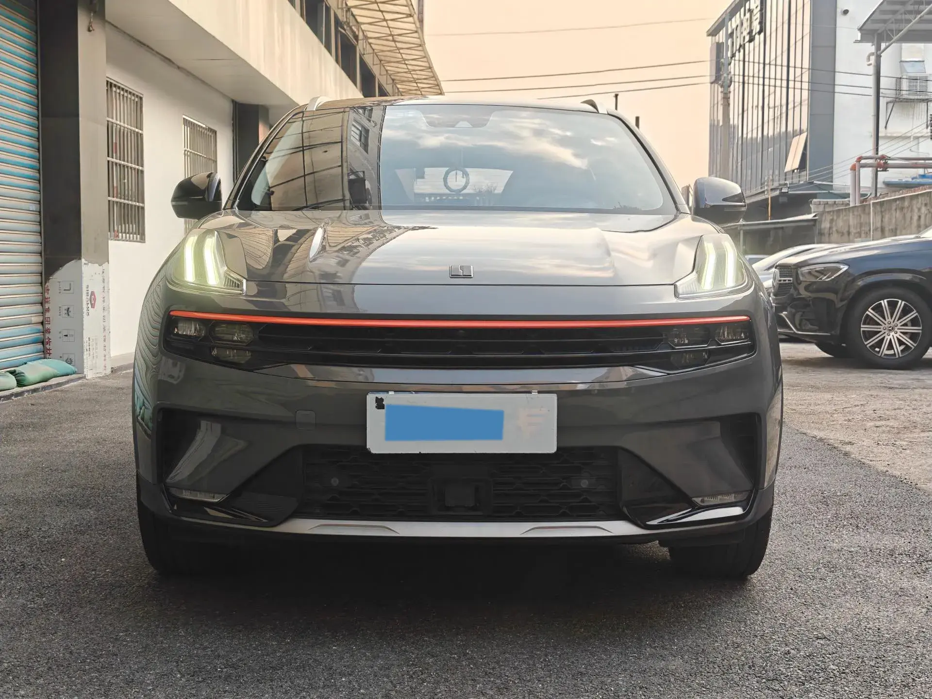 2020 LYNK&CO 06 thumbnail 2