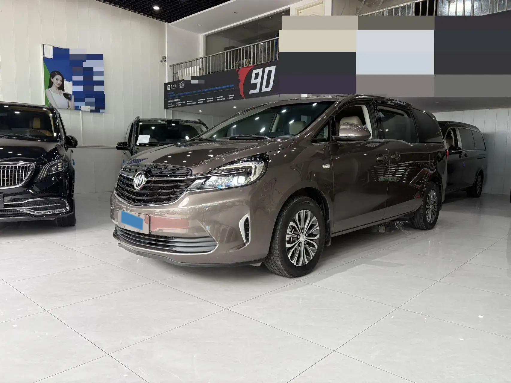 2021 BUICK GL8 view 1