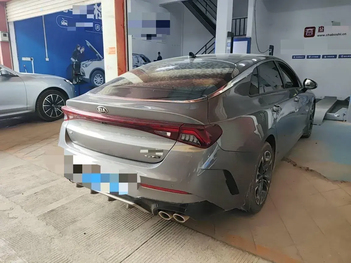 2020 KIA K5 thumbnail 2