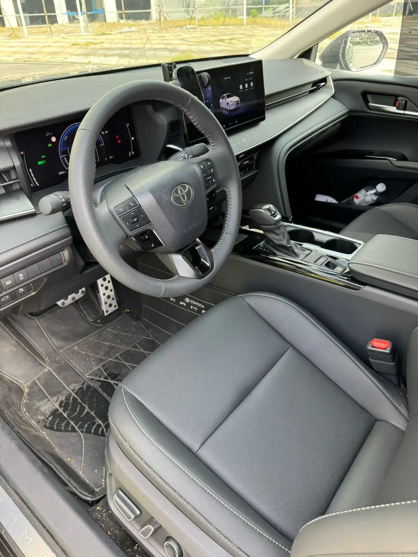 2023 TOYOTA CAMRY thumbnail 4