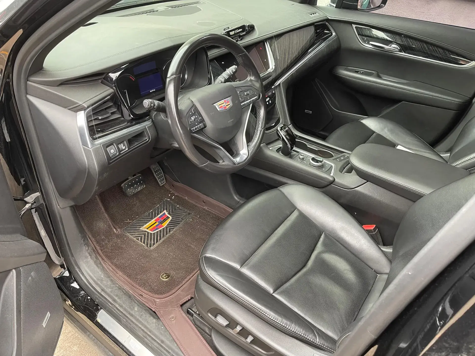 2020 CADILLAC XT6 thumbnail 3