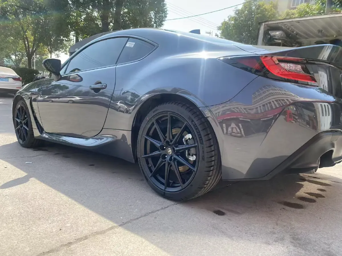 2022 Toyota 86 2.4L 234HP H4 6MT,autocango,china used car exporter,china ev exporter,chinese used car exporter,chinese used ev exporter