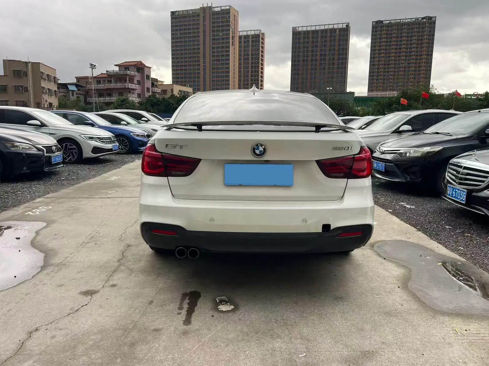 2019 BMW 3 thumbnail 4