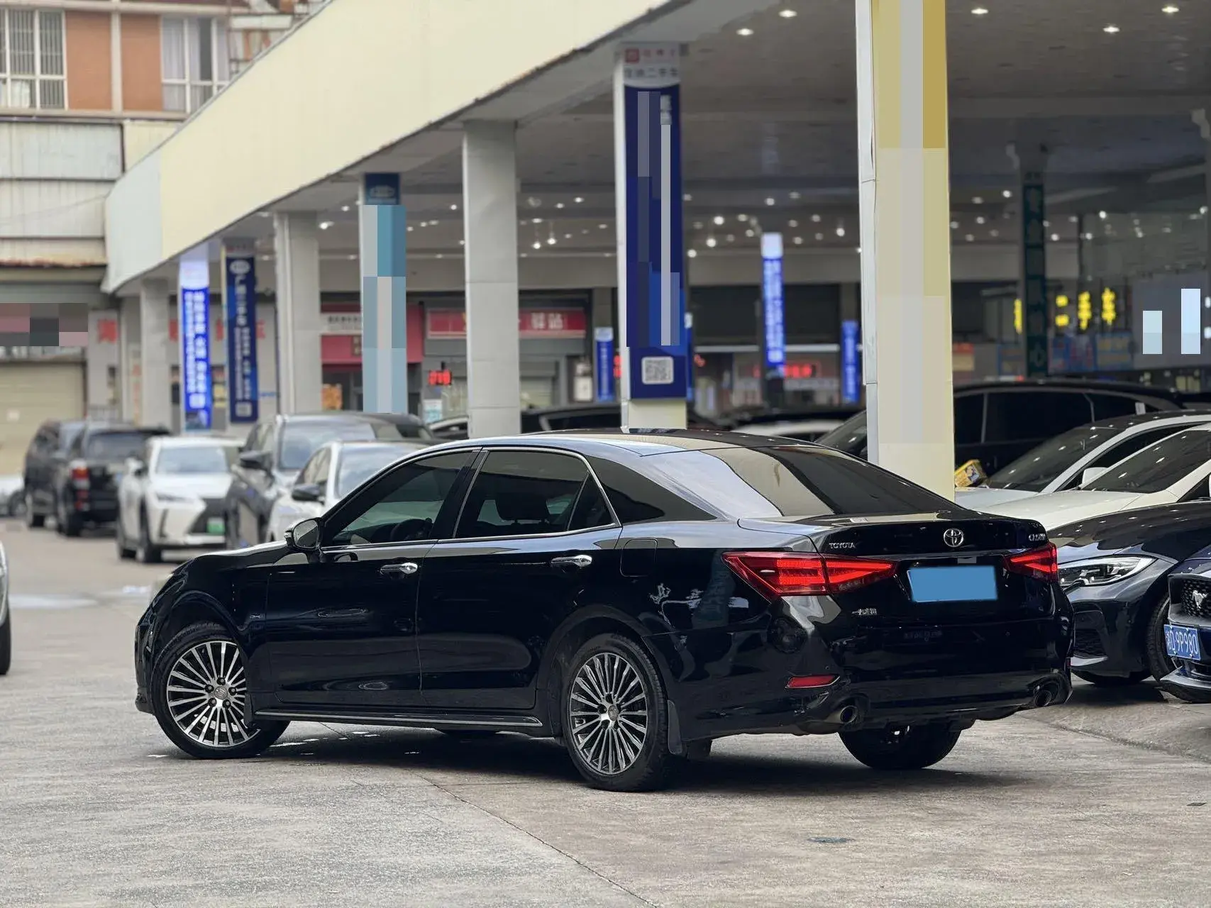 2018 TOYOTA CROWN thumbnail 2