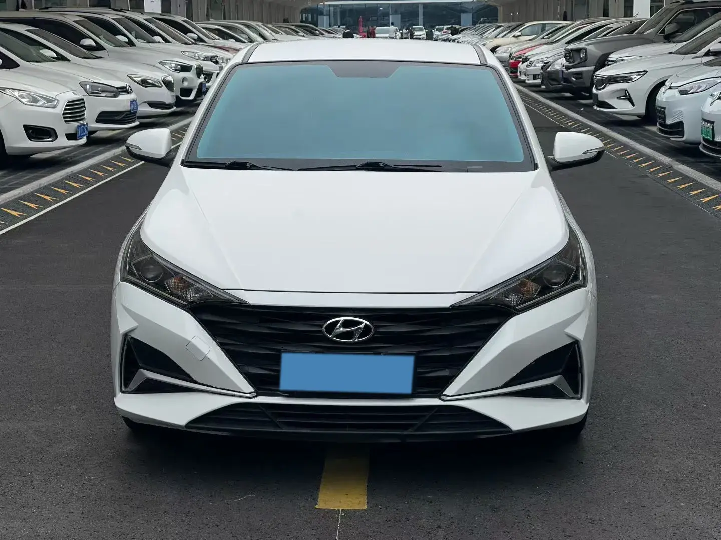 2020 HYUNDAI VERNA thumbnail 2
