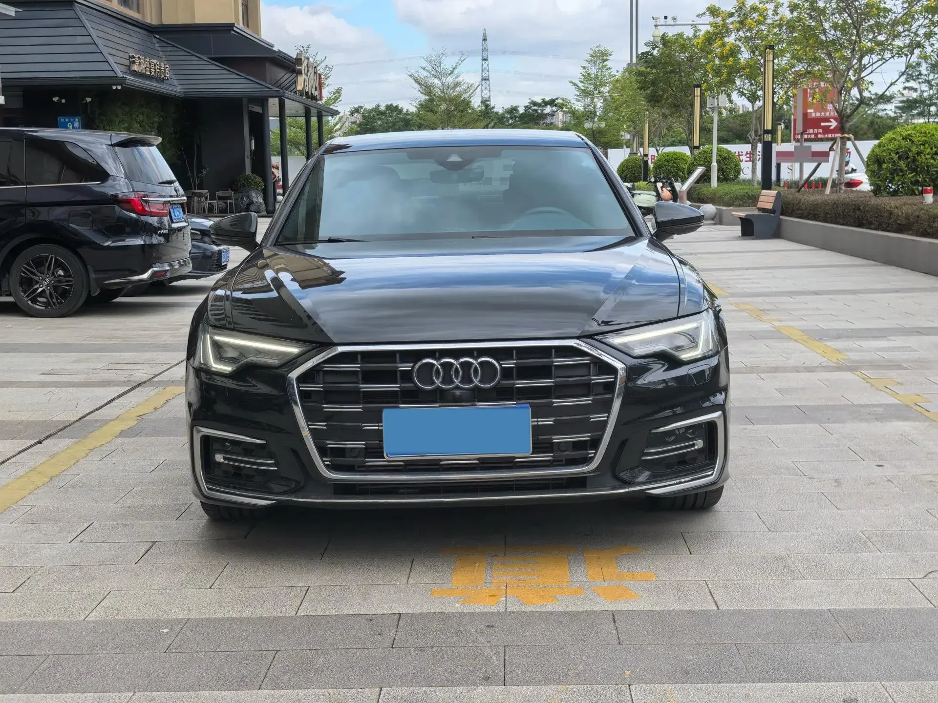 2024 AUDI A6L thumbnail 2