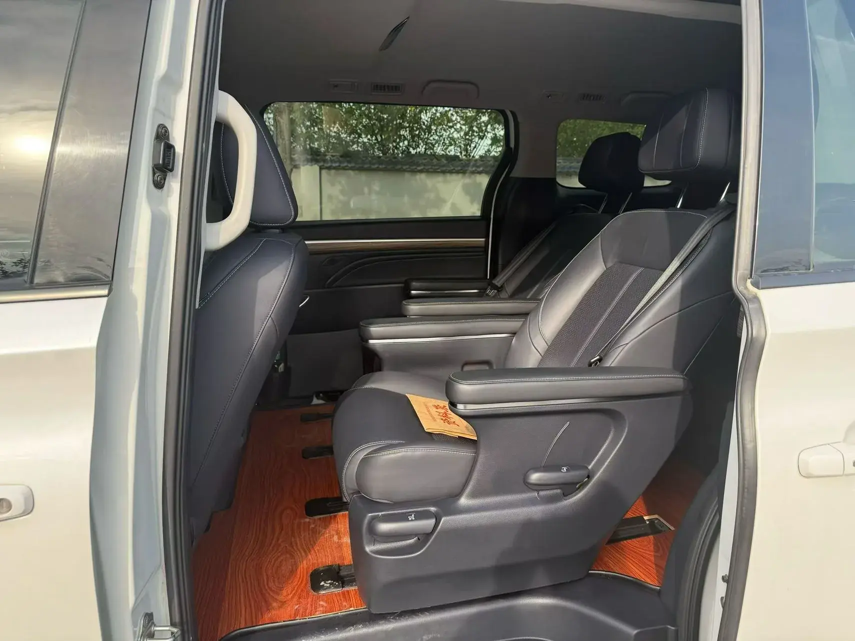 2021 GAC TRUMPCHI thumbnail 4