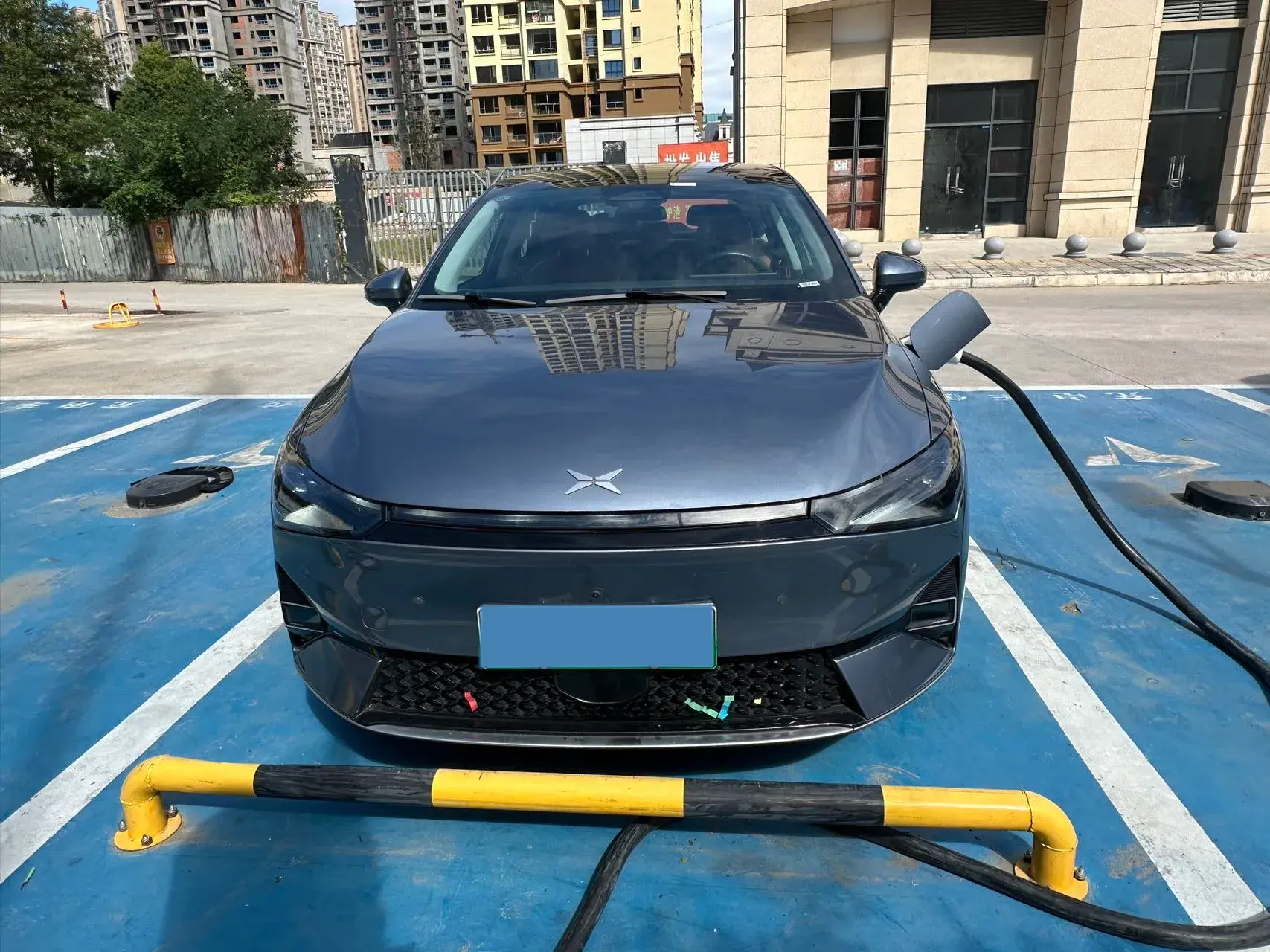 2021 XPENG P5 thumbnail 2