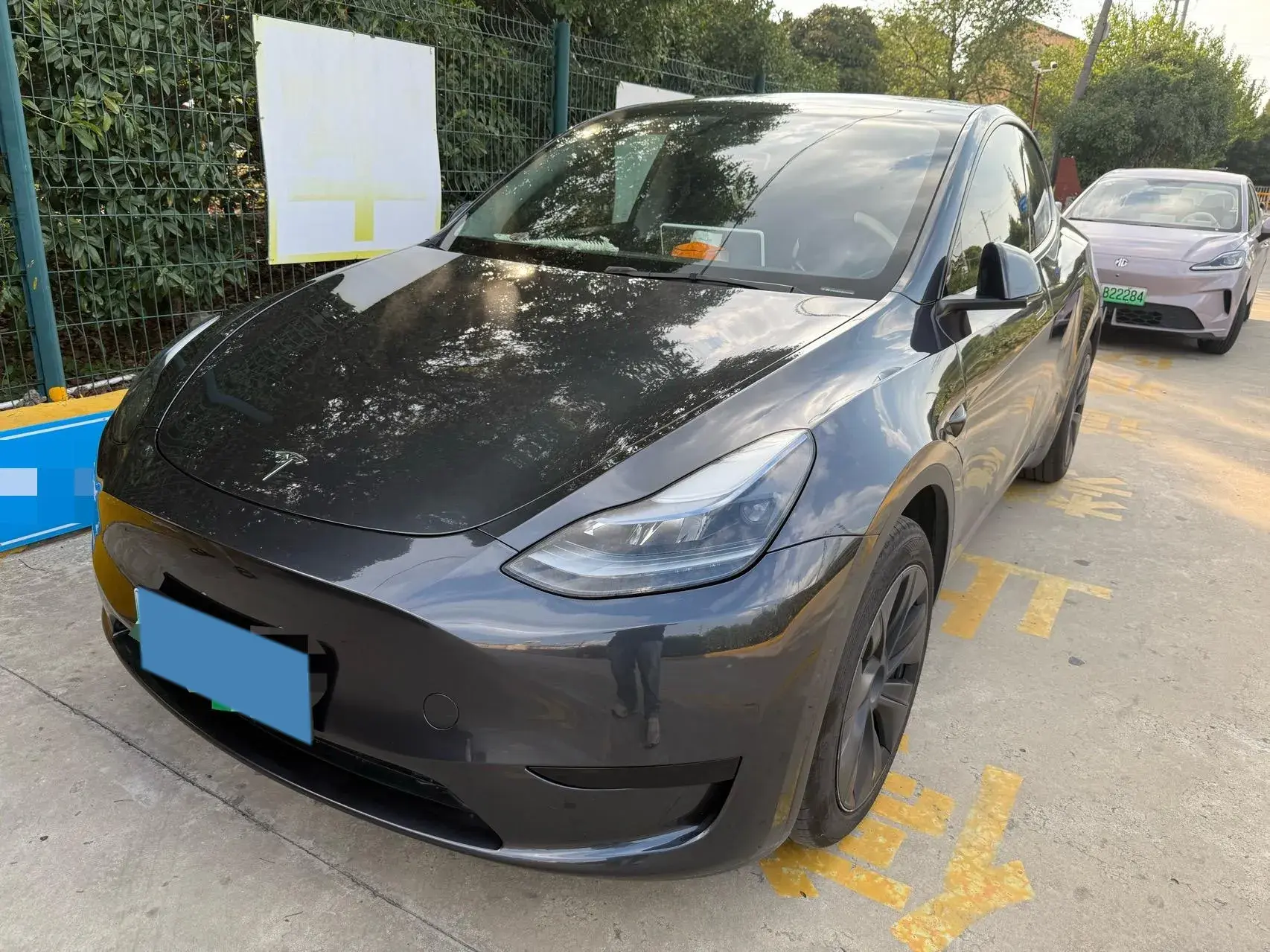 2024 TESLA MODEL view 1