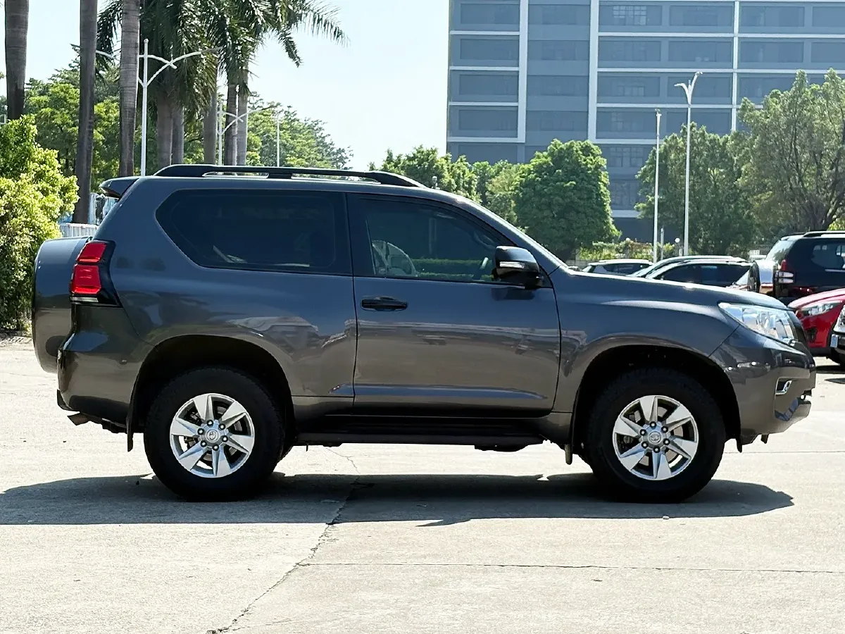 2022 Toyota 86 2.4L 234HP H4 6AT,autocango,china used car exporter,china ev exporter,chinese used car exporter,chinese used ev exporter