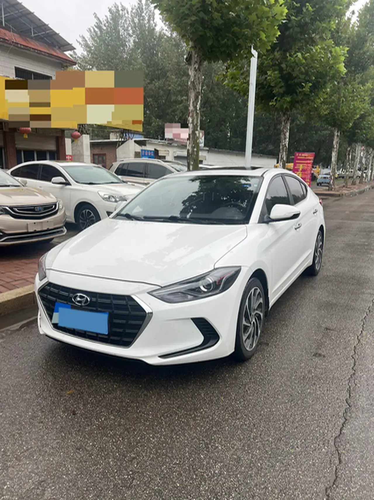 2020 HYUNDAI ELANTRA view 1
