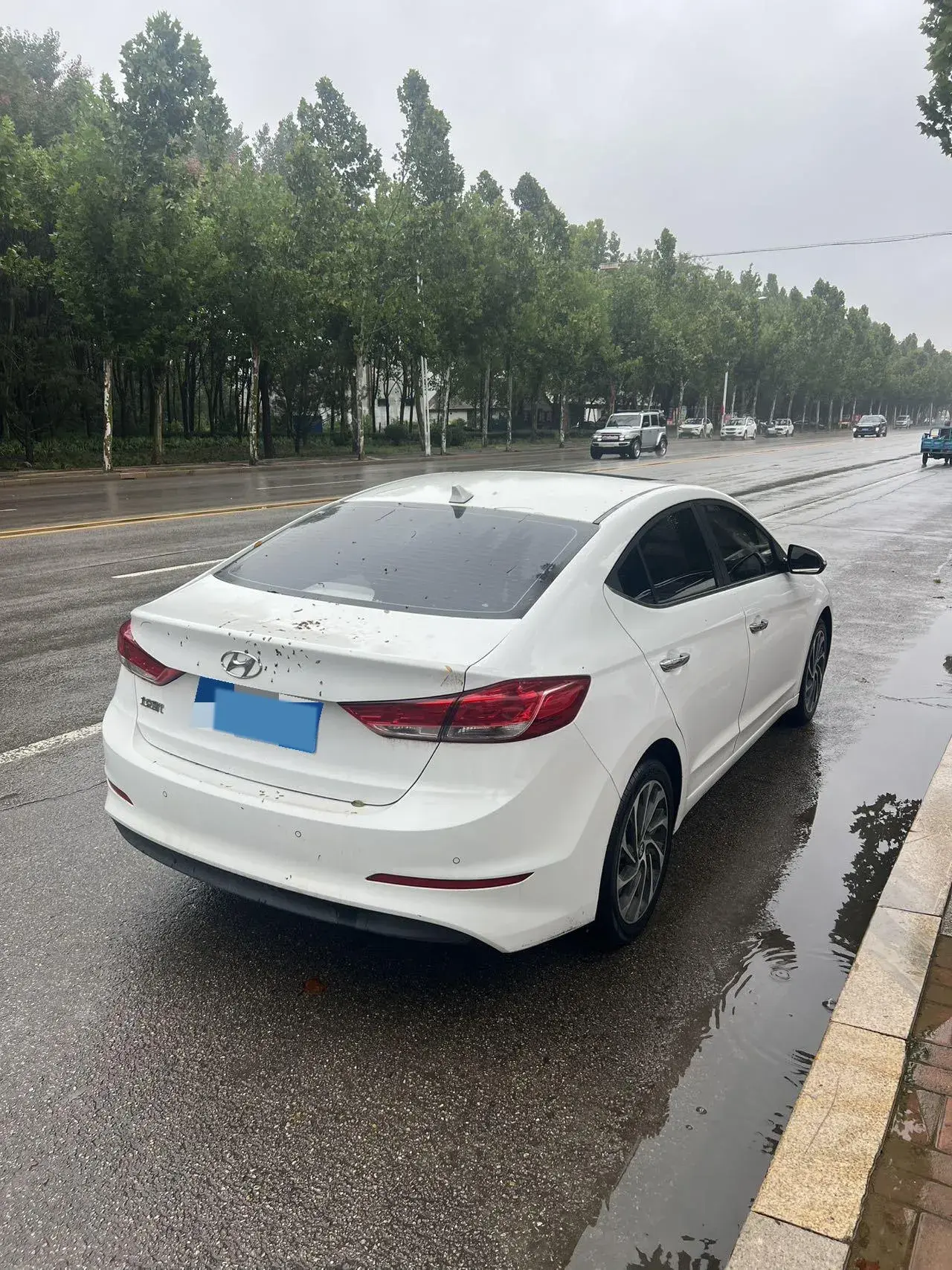 2020 HYUNDAI ELANTRA thumbnail 2