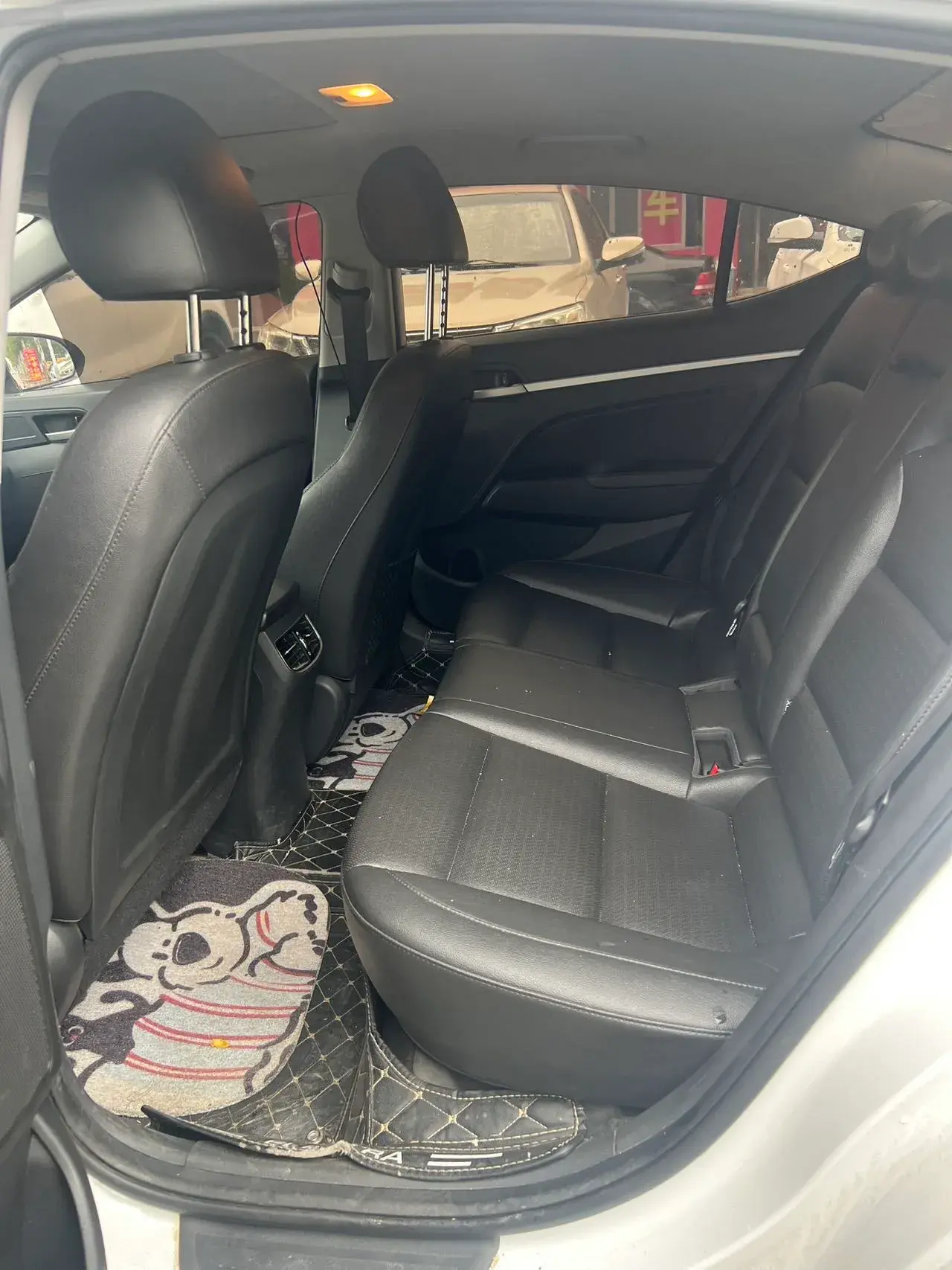 2020 HYUNDAI ELANTRA thumbnail 4