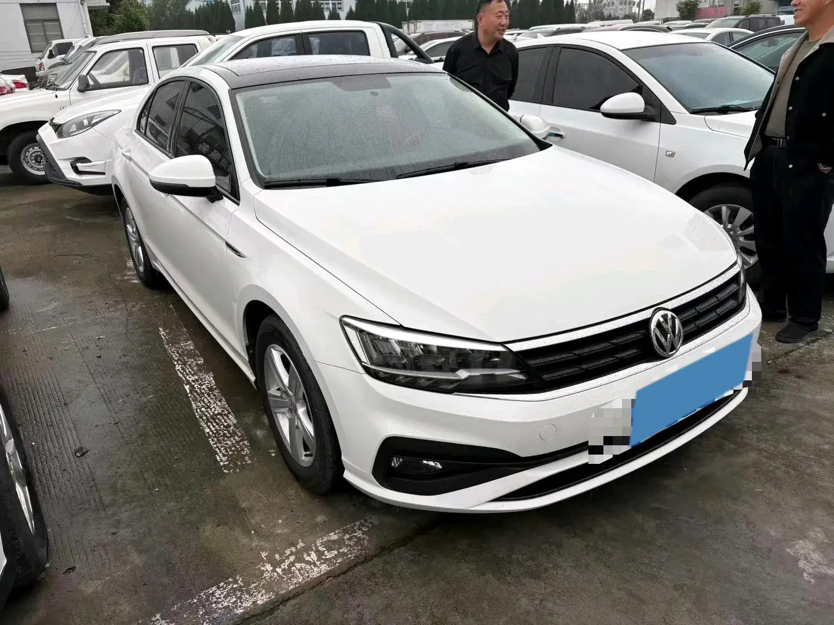 2021 VOLKSWAGEN LAMANDO thumbnail 2