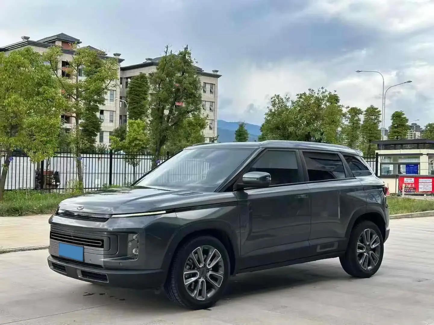 2020 GEELY ICON view 1
