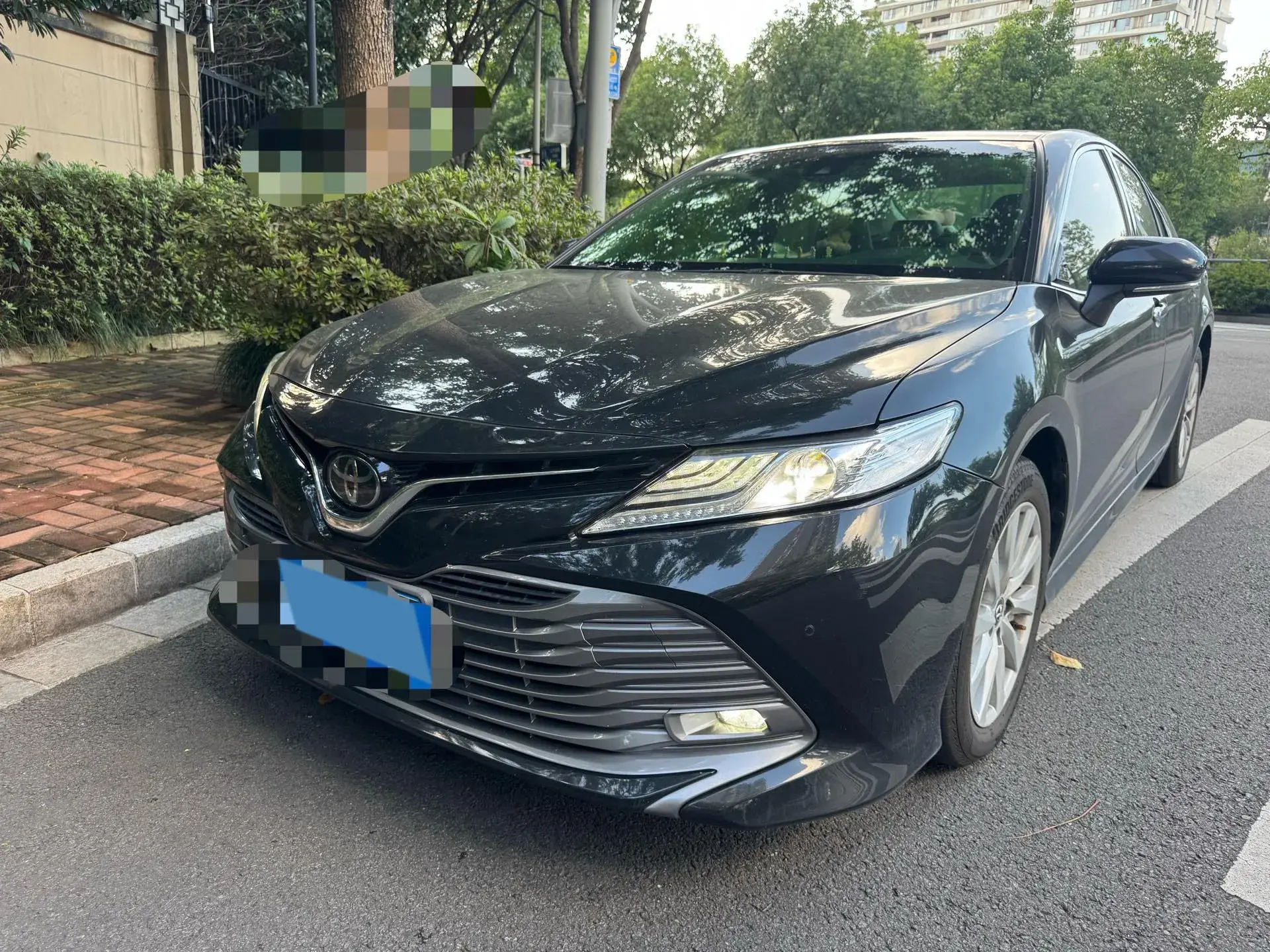 2018 TOYOTA CAMRY view 1
