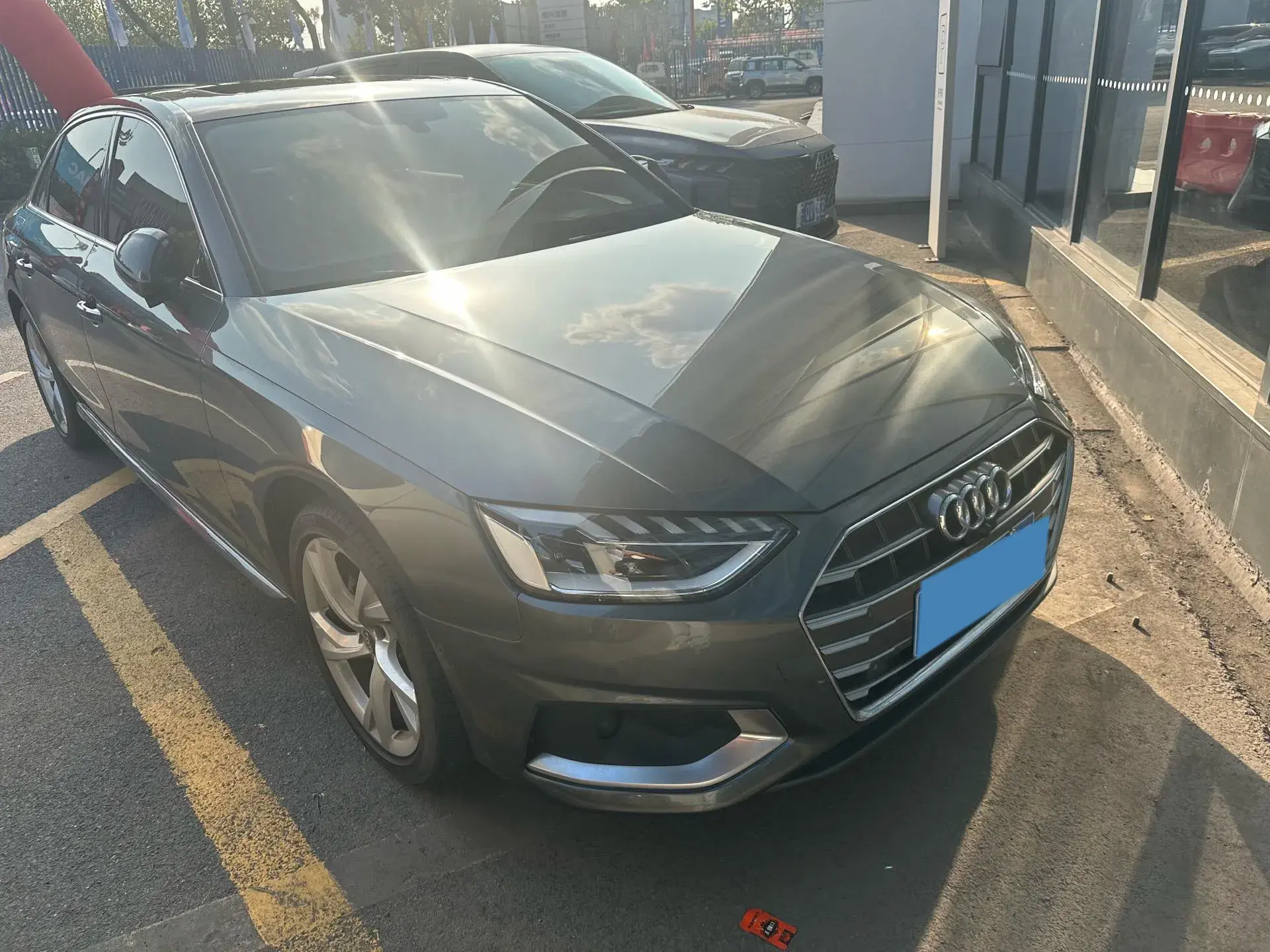 2020 AUDI A4L thumbnail 2