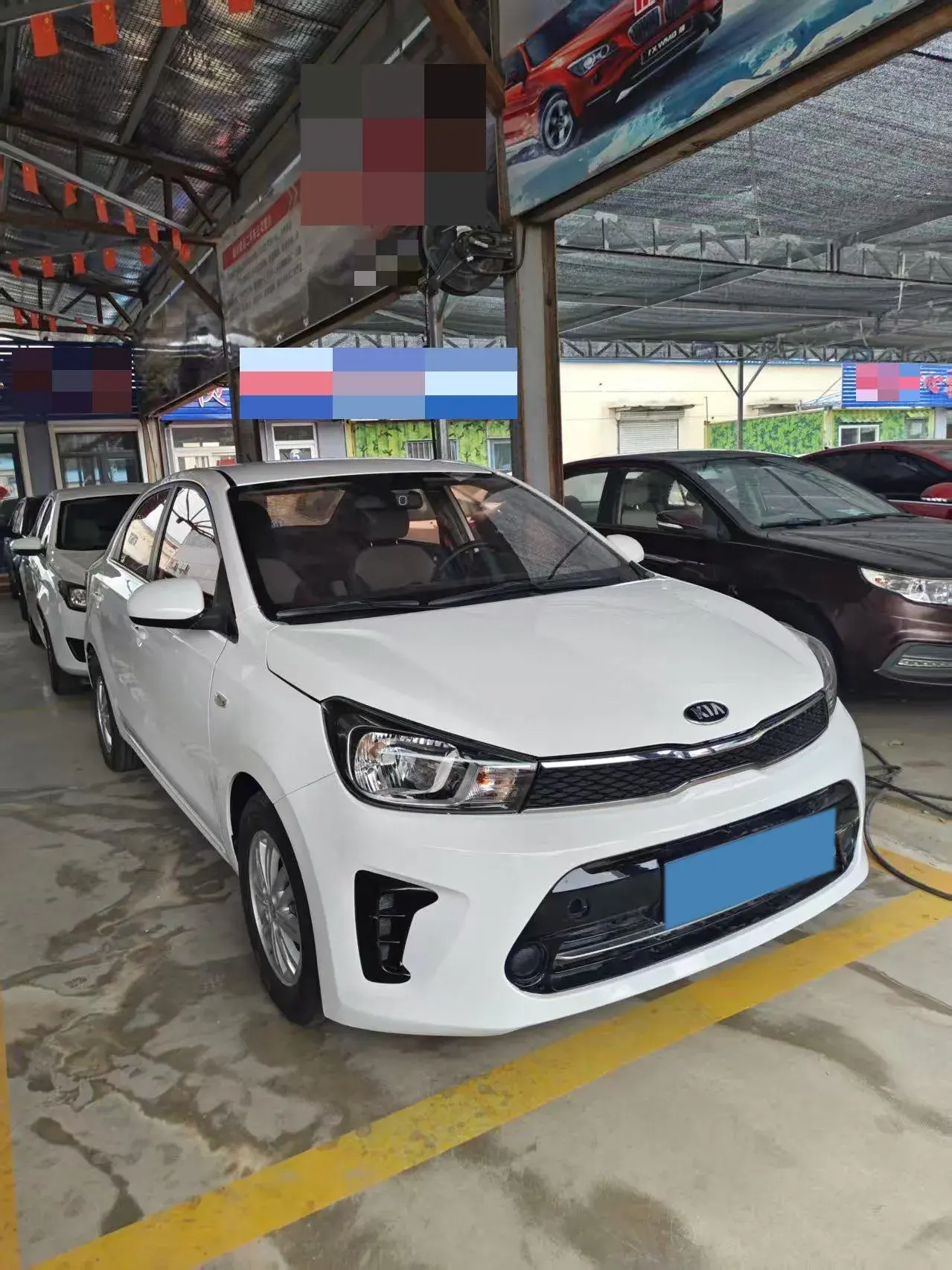 2017 KIA PEGAS thumbnail 2