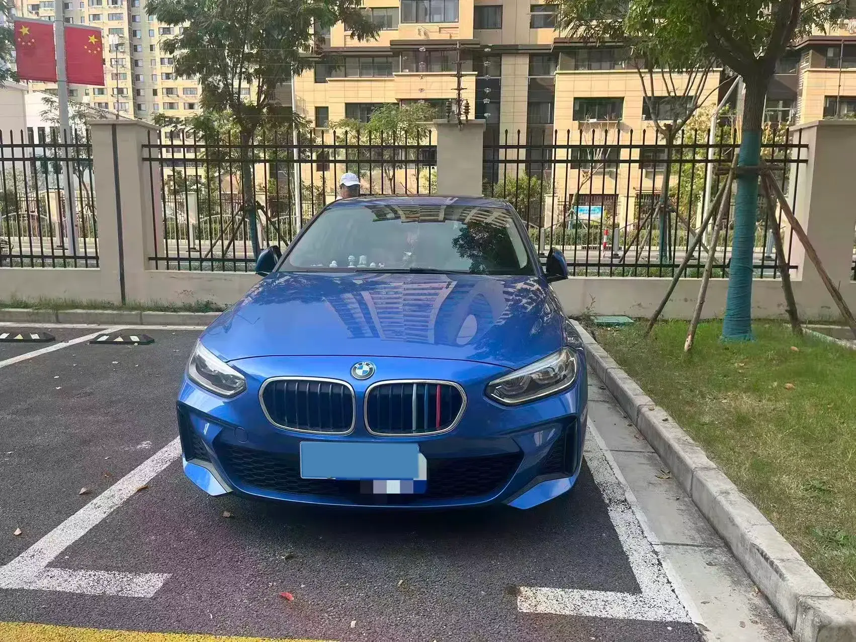 2020 BMW 1 thumbnail 2