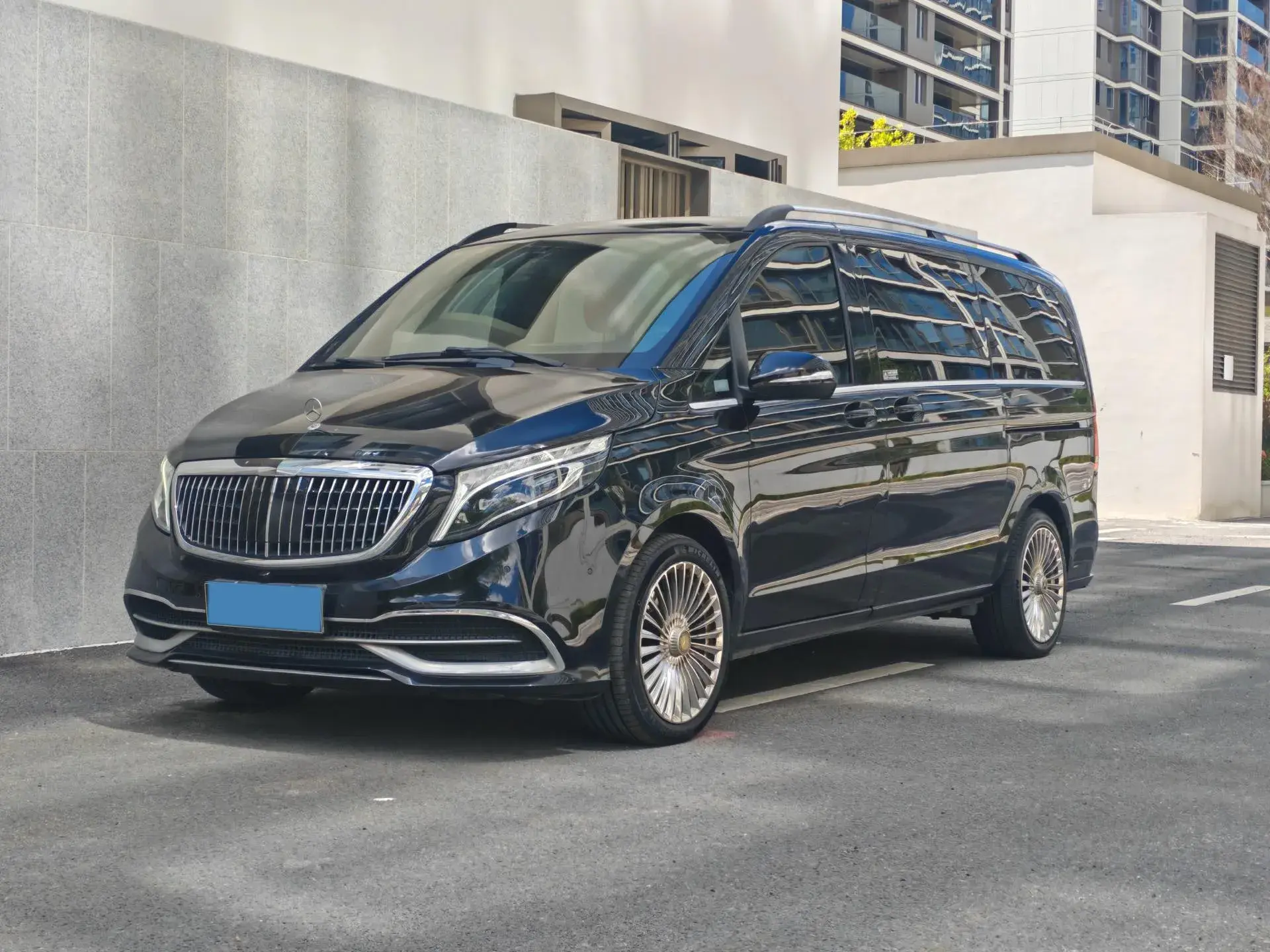 2020 MERCEDES-BENZ V view 1