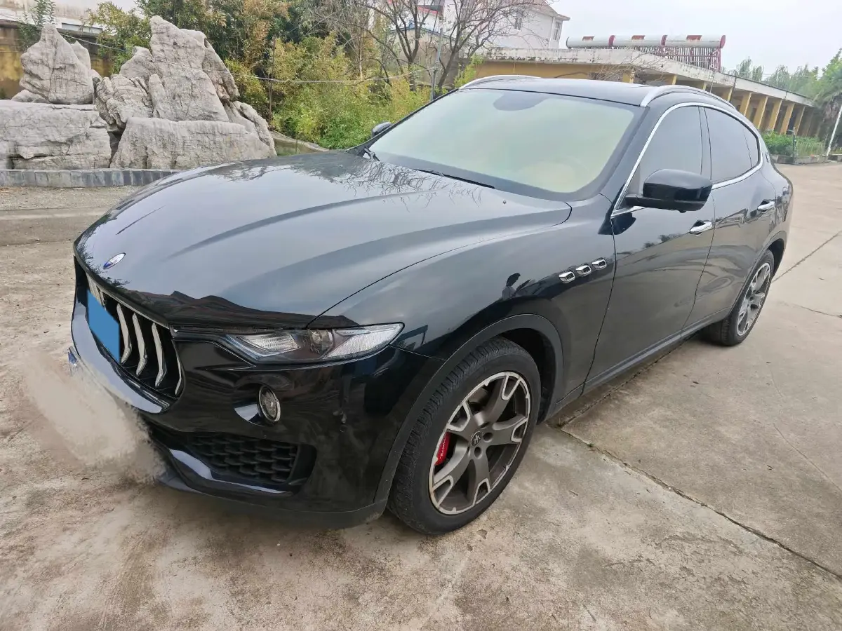 2019 Maserati Levante 3.0T 350HP V6 8AT