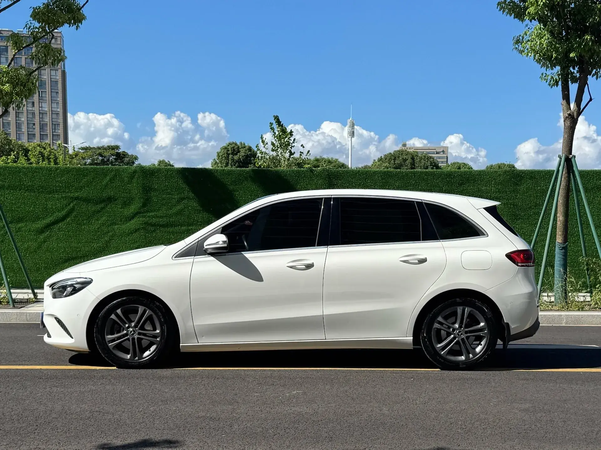 2020 MERCEDES-BENZ B thumbnail 3
