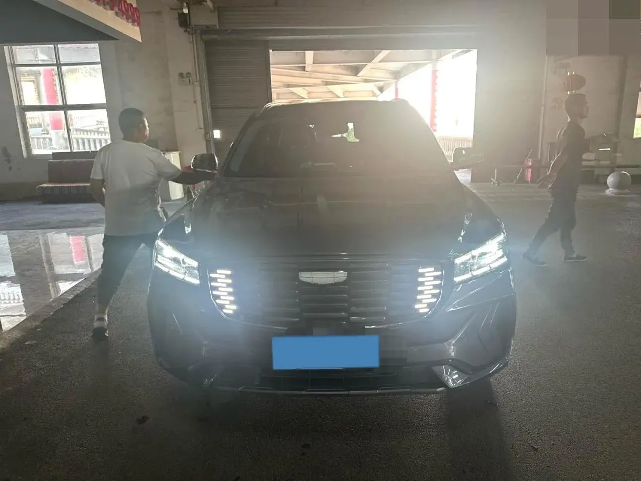 2022 GEELY MONJARO thumbnail 2