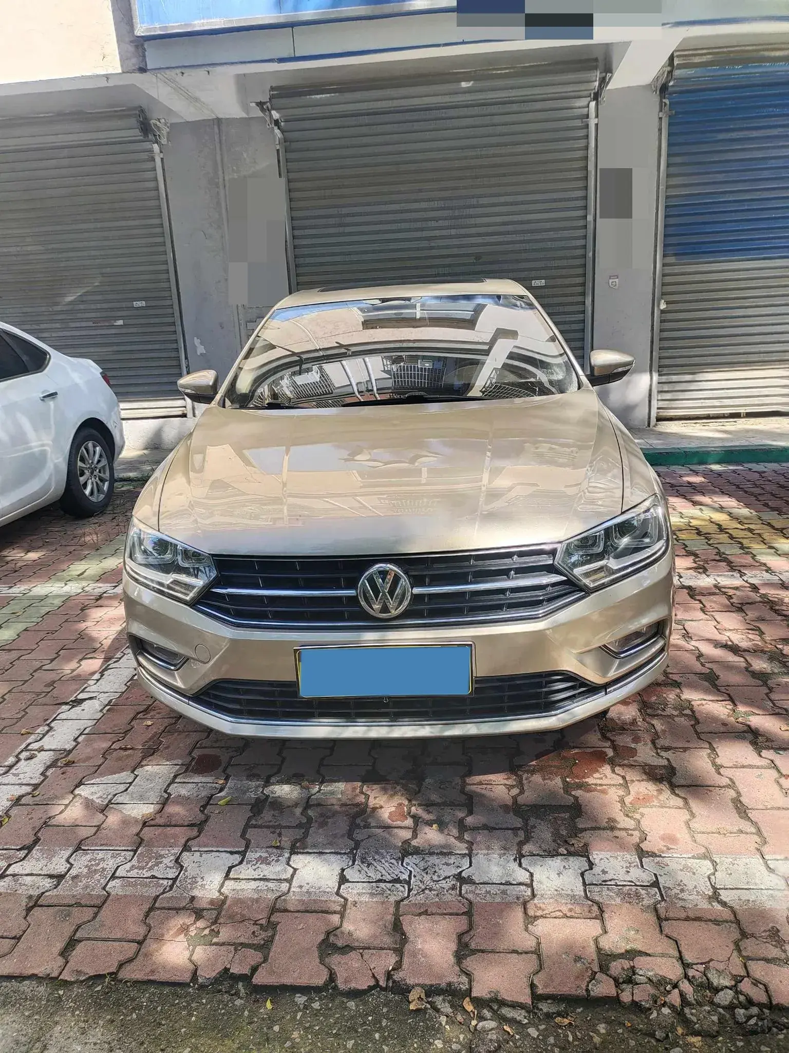 2018 VOLKSWAGEN BORA thumbnail 2