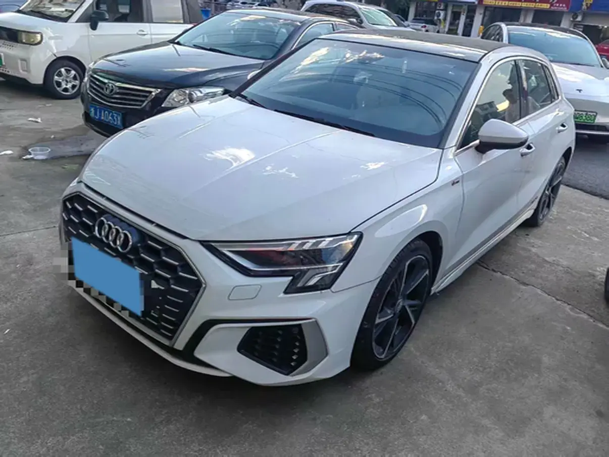 2021 AUDI A3 view 1
