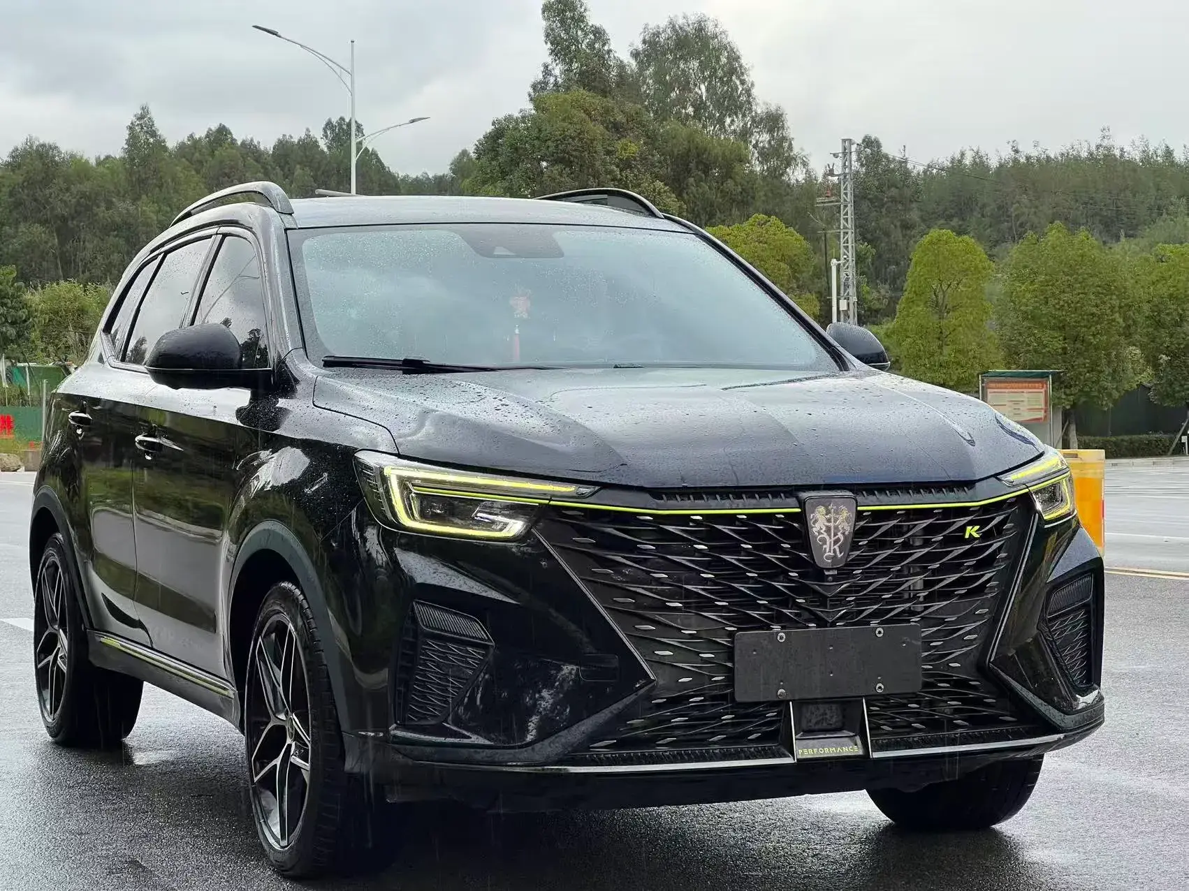 2021 ROEWE RX5 thumbnail 3