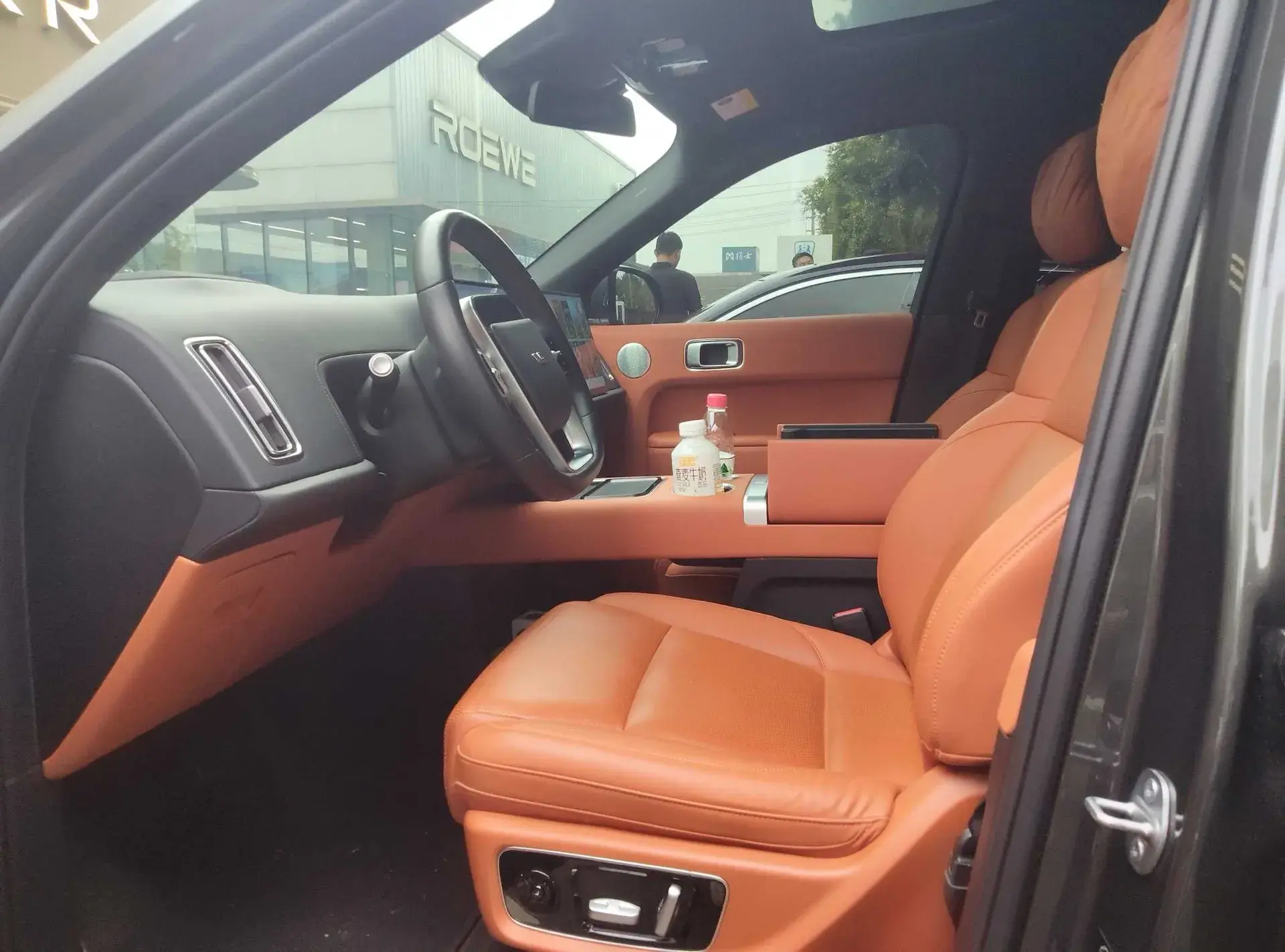 2022 LI L9 thumbnail 3