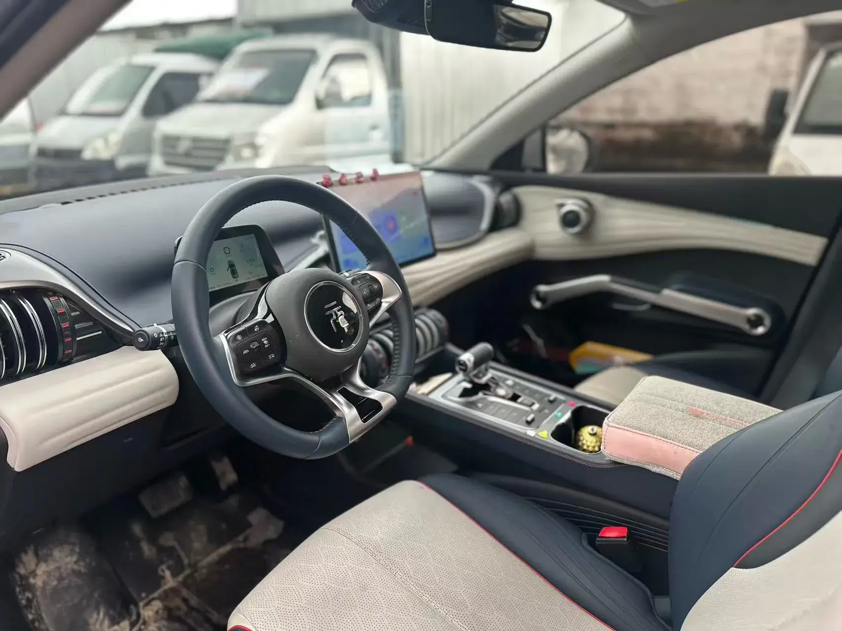 2022 BYD YUAN thumbnail 3