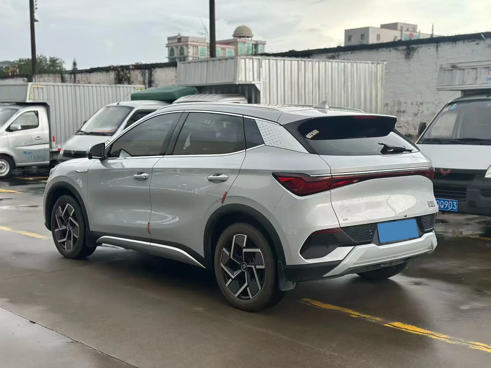 2022 BYD YUAN thumbnail 2