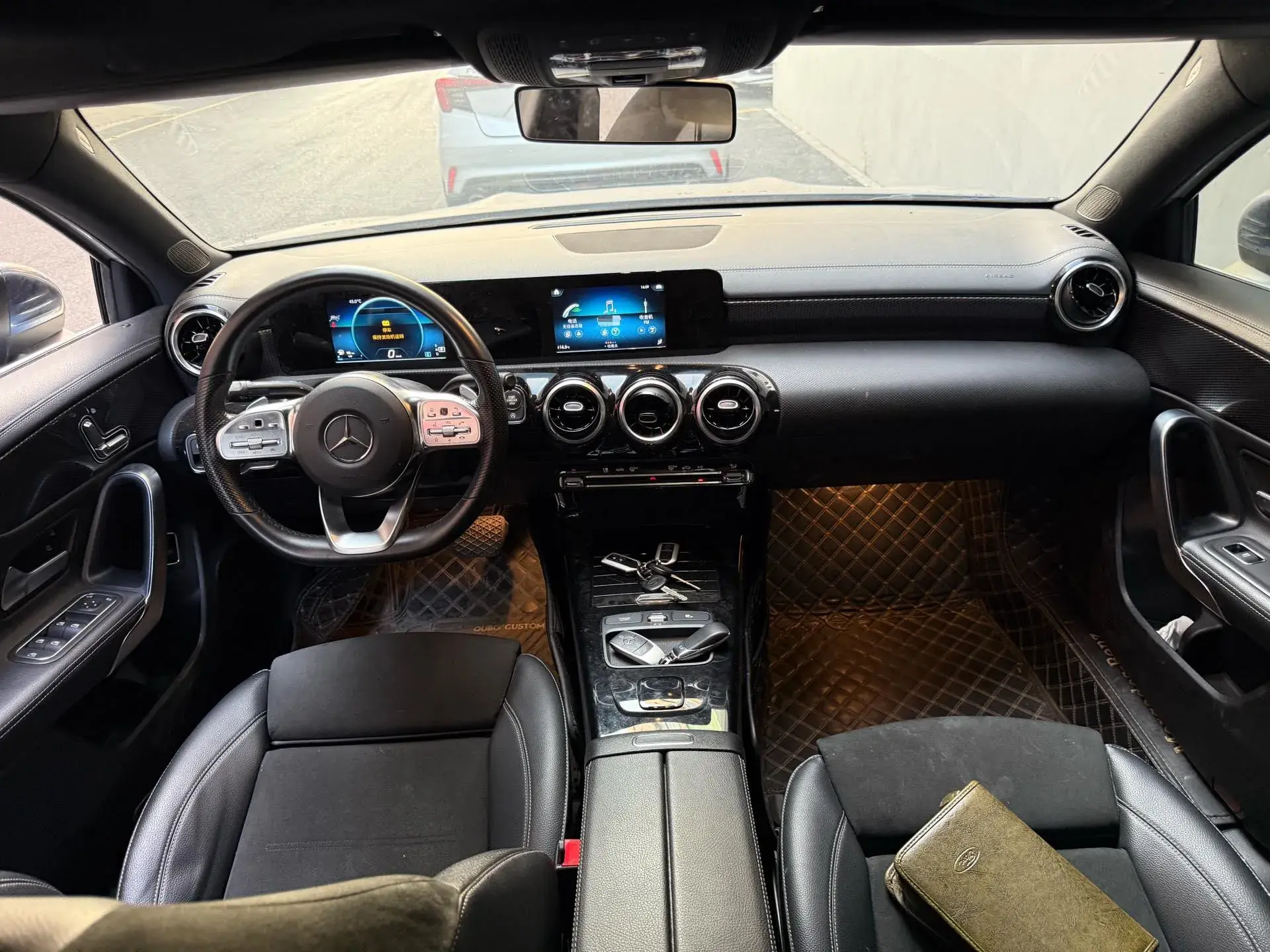 2020 MERCEDES-BENZ A thumbnail 4