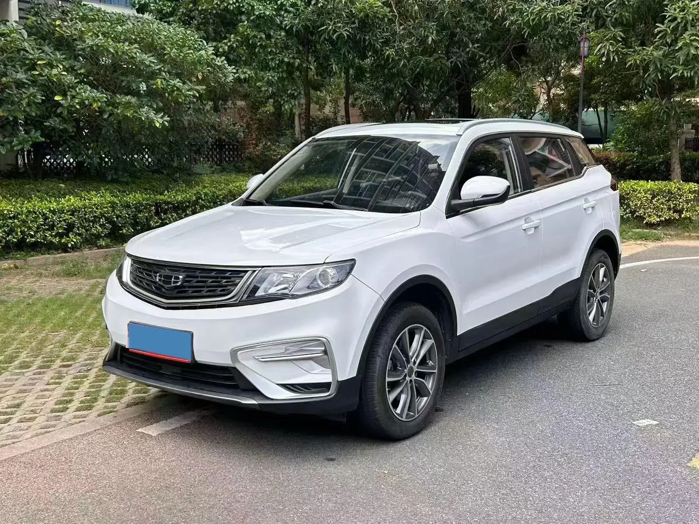 2020 GEELY AZKARRA view 1