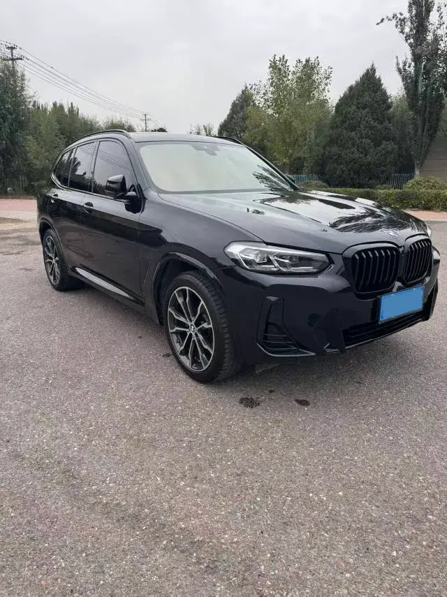 2022 BMW X3 thumbnail 3