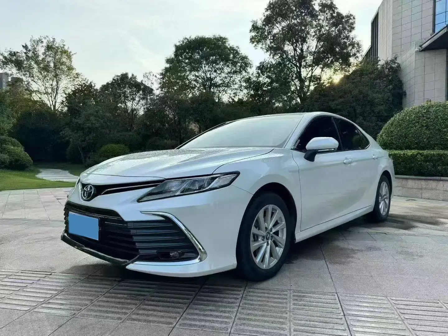2023 TOYOTA CAMRY view 1