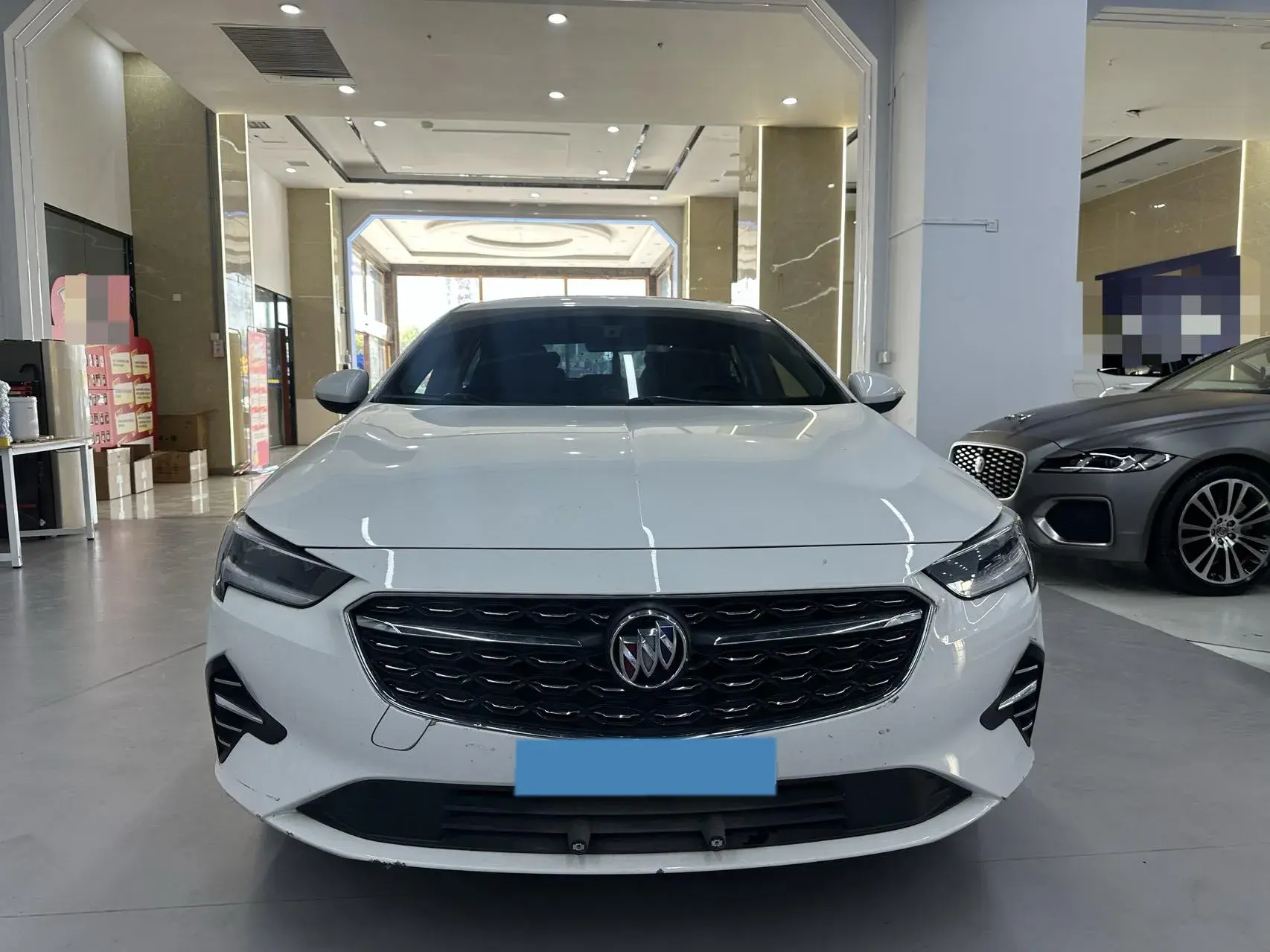 2022 BUICK REGAL thumbnail 2