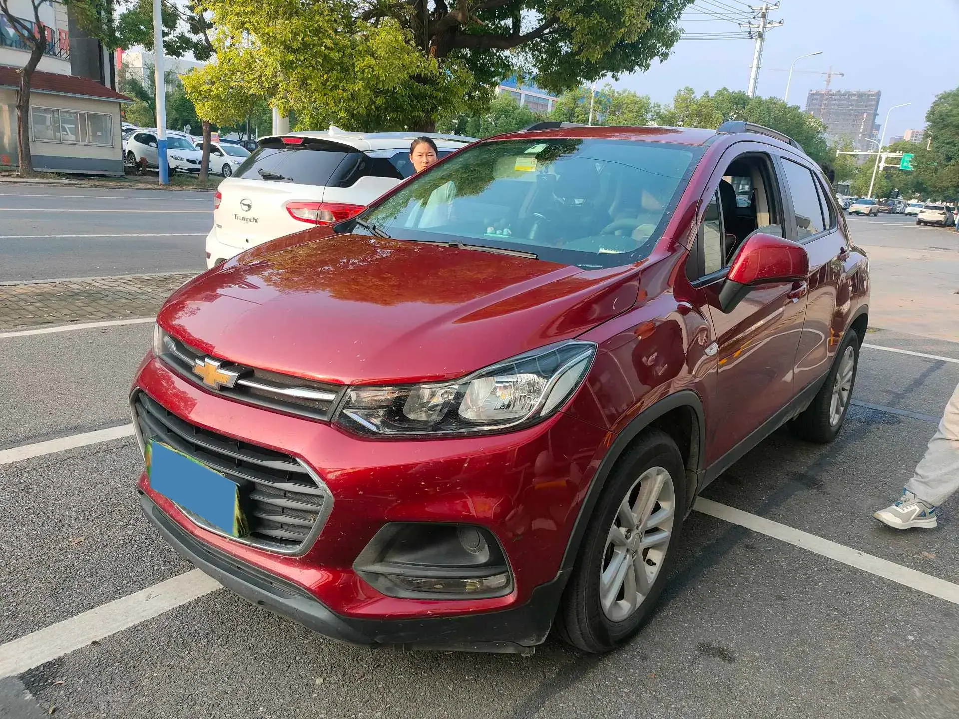 2018 CHEVROLET TRAX view 1