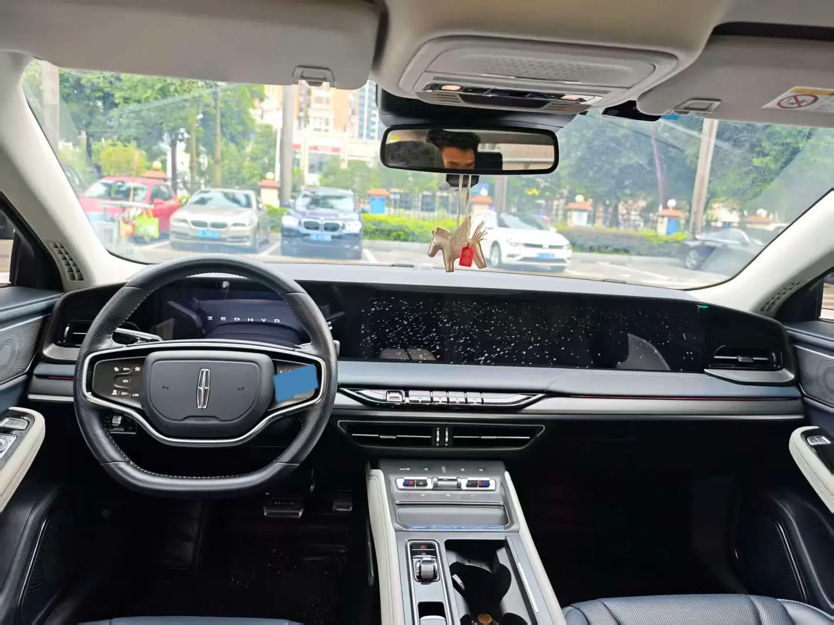 2022 LINCOLN Z thumbnail 3