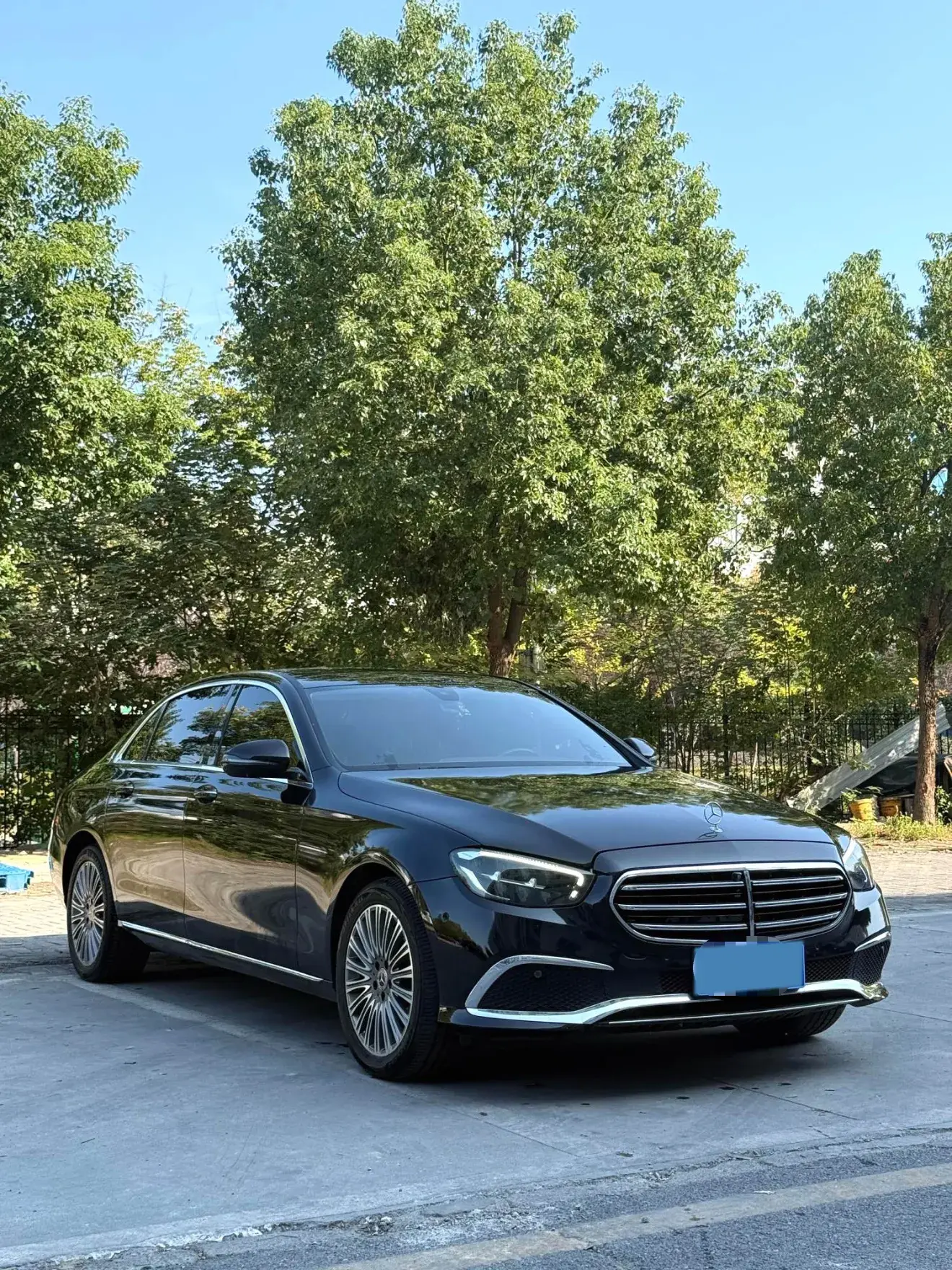 2021 MERCEDES-BENZ E thumbnail 3