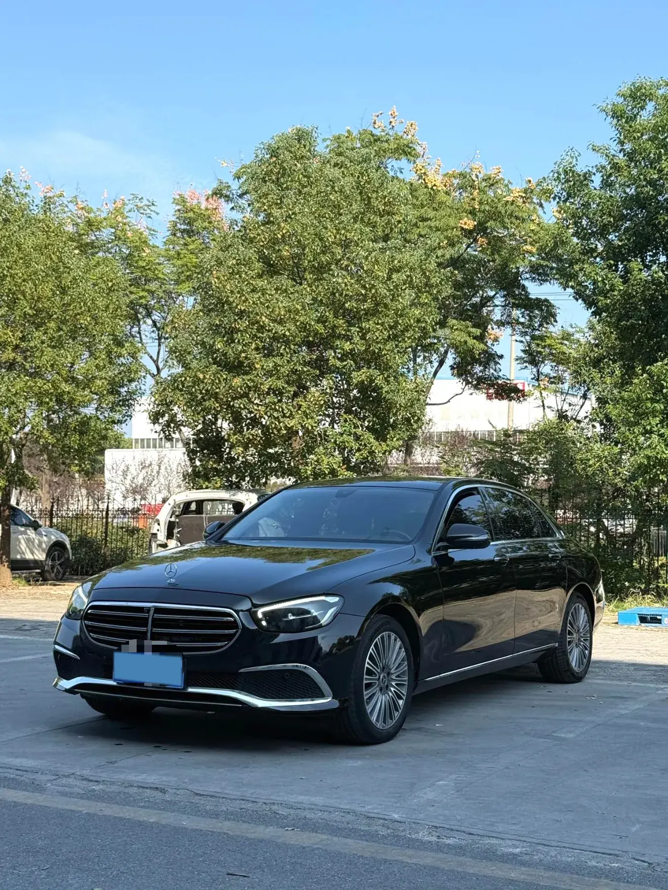 2021 MERCEDES-BENZ E view 1