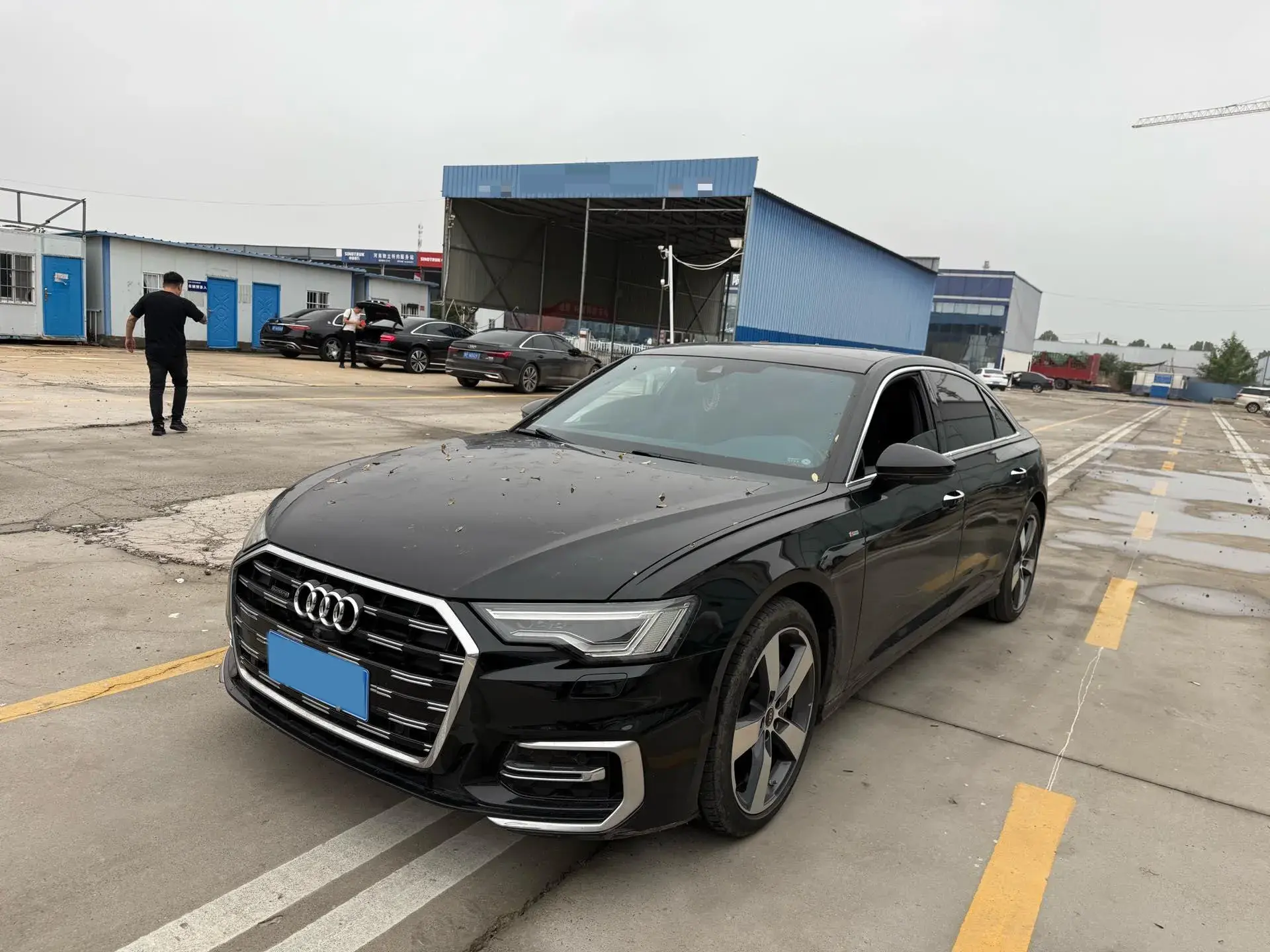 2023 AUDI A6L view 1