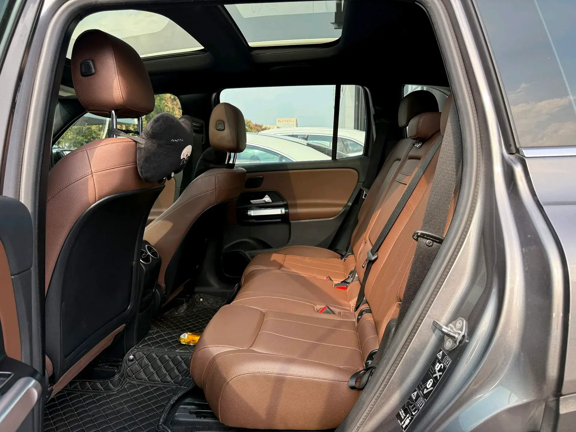 2020 MERCEDES-BENZ GLB thumbnail 3