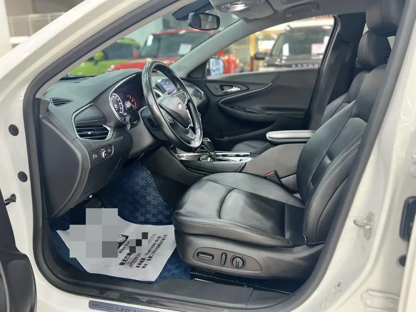 2020 CHEVROLET MALIBU thumbnail 4