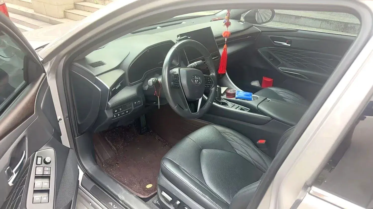 2022 TOYOTA AVALON thumbnail 3