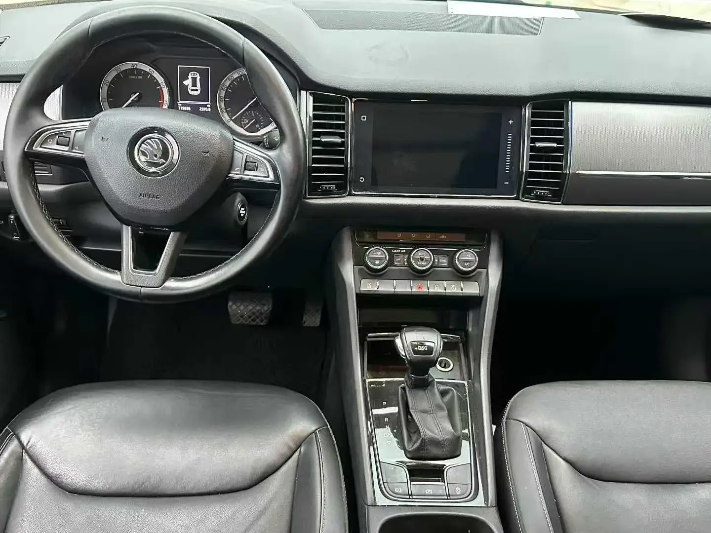 2018 SKODA KODIAK thumbnail 4