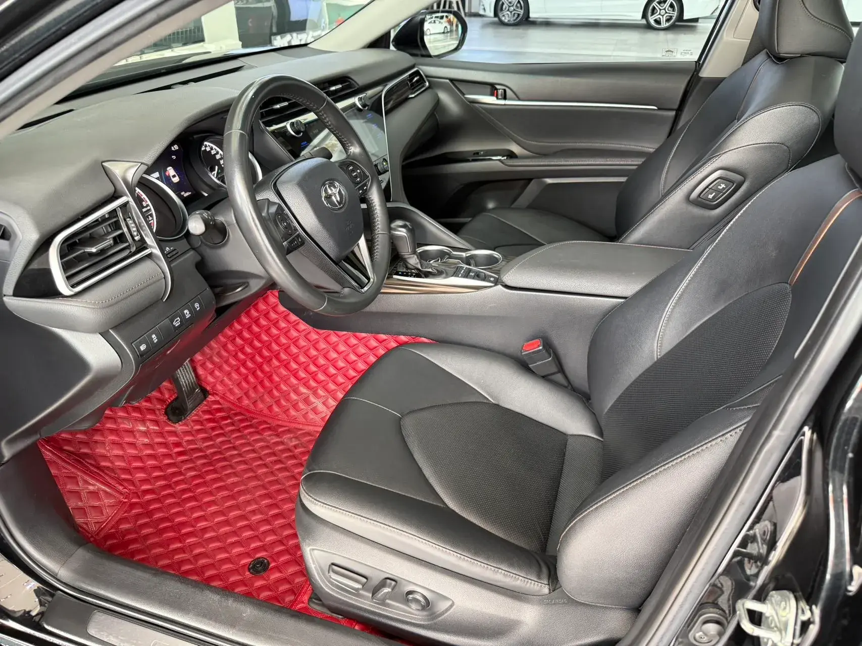 2019 TOYOTA CAMRY thumbnail 4