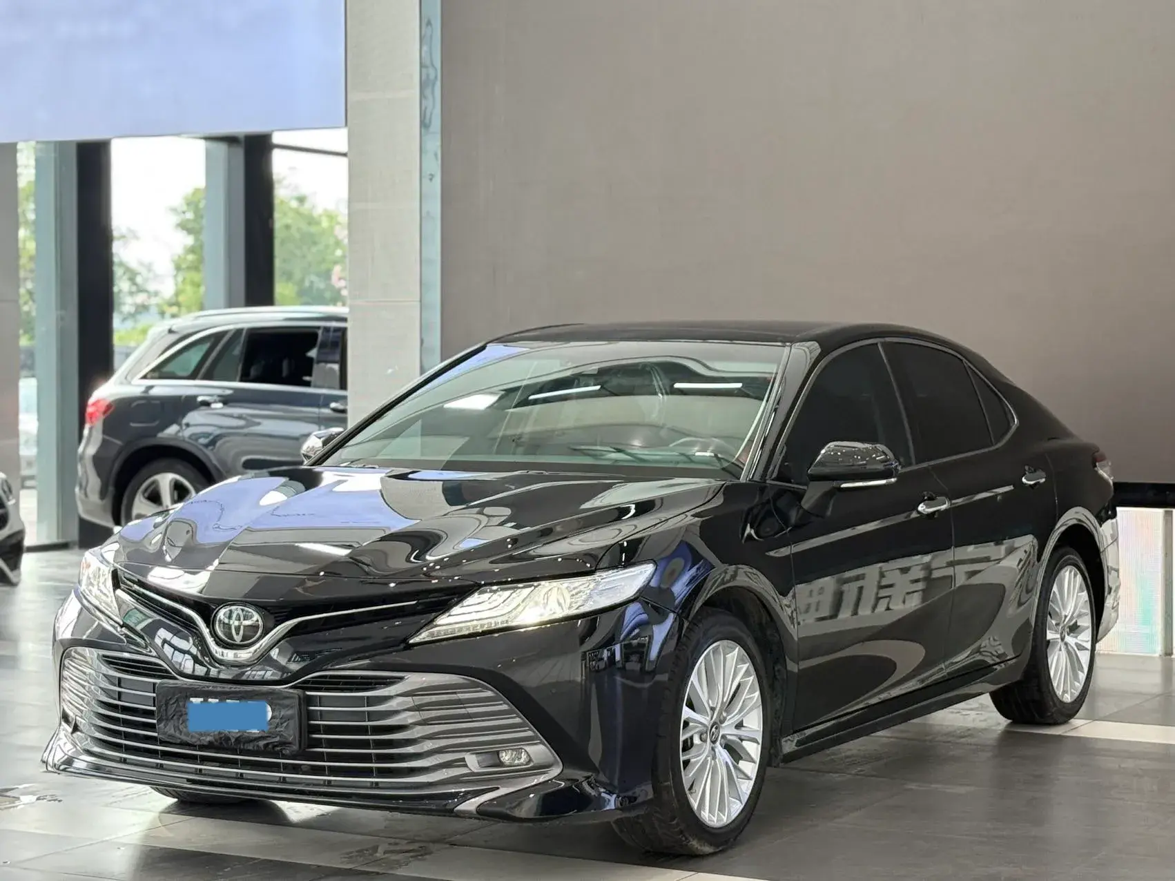 2019 TOYOTA CAMRY view 1