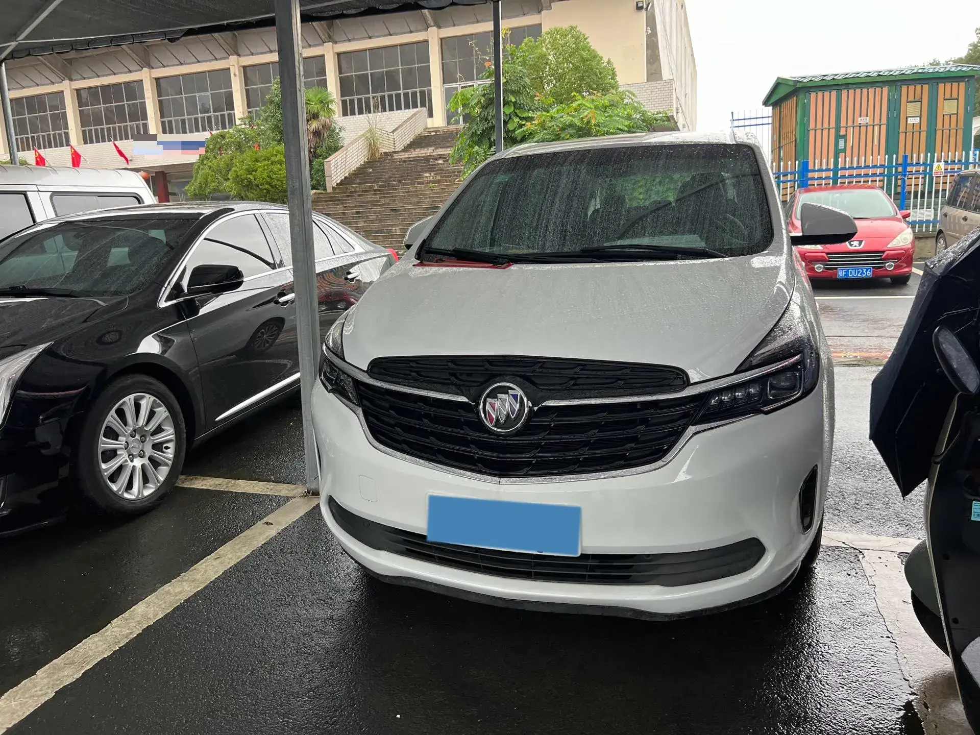 2021 BUICK GL8 thumbnail 2